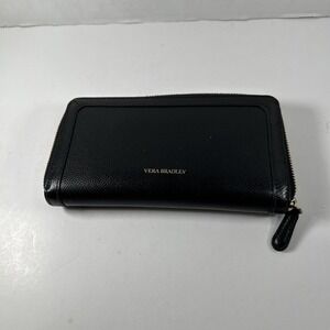 vera bradley black vinyl Zip Top Wallet